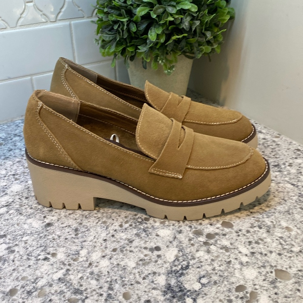 Blondo Women's Dulce Waterproof Tan size 10 Suede Block Heel Boot
